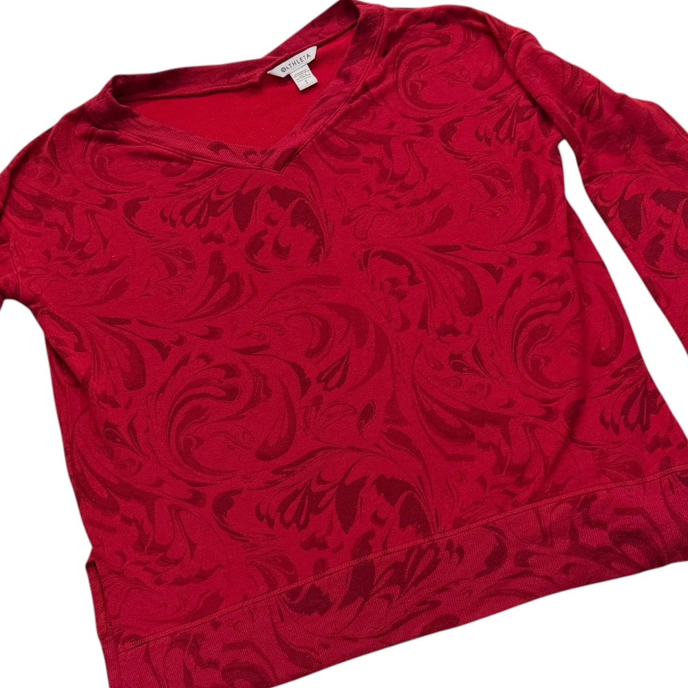 Athleta Sweatshirt Womens Small Red Marble Swirl Print V-Neck Pullover Fleece